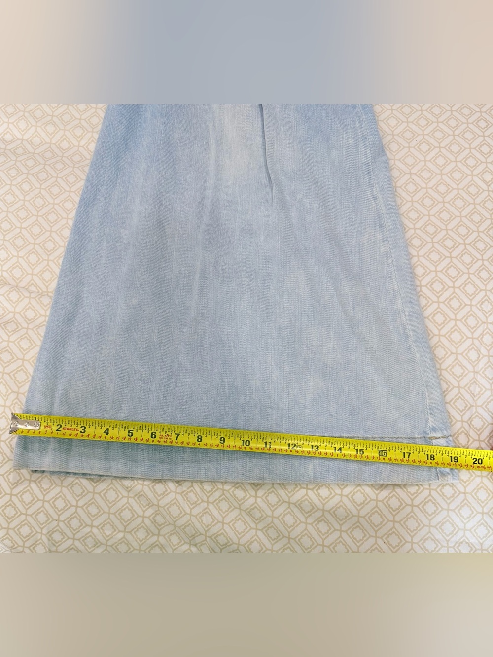 Pilcro Light Blue Wide Leg Cropped Jeans - Picture 5 of 8